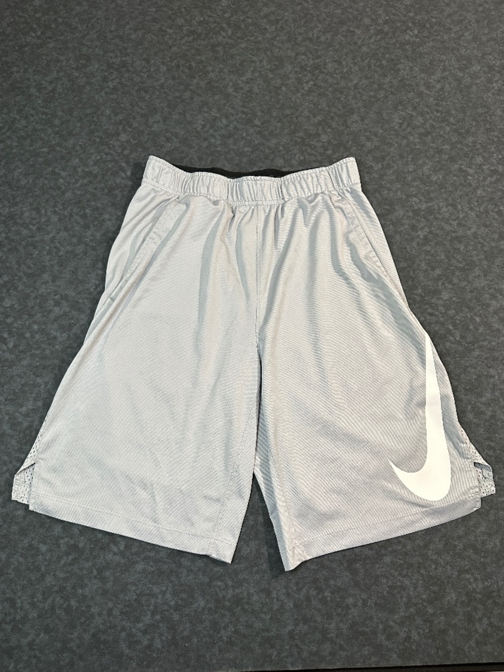 Nike Dri-Fit Athletic Gym Training Shorts Gray Size Small
